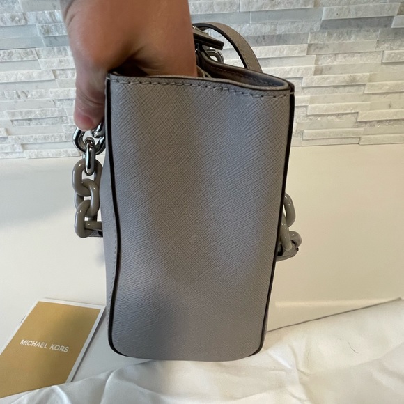 Michael Kors Cynthia Crossbody - Gray - Picture 7 of 7
